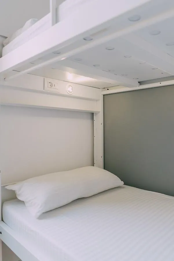 Black Swan Hostel Barcelona